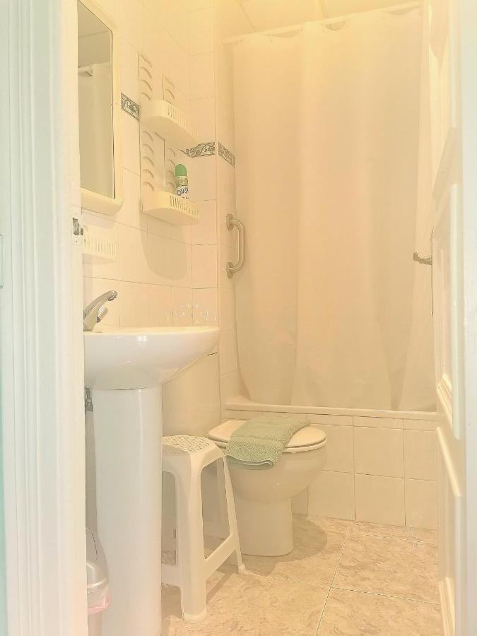 Casa Carolin Apartment Малага Екстериор снимка